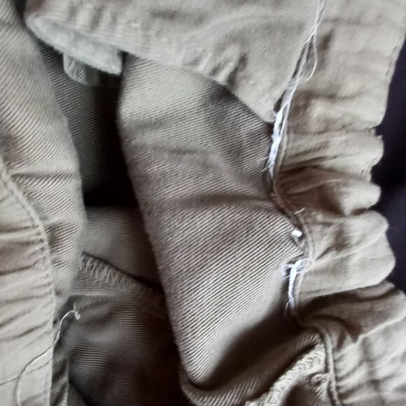 ZARA slouchy khaki/olive cargo pants with patches - Picture 12 of 12